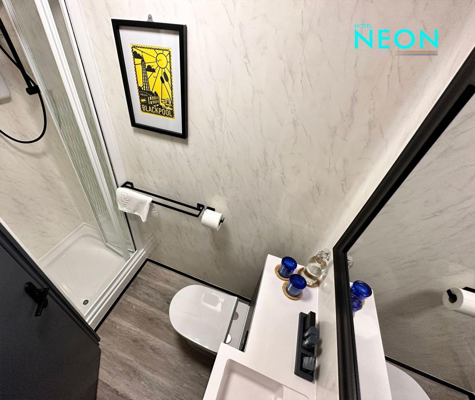 בלקפול Hotel Neon חדר תמונה